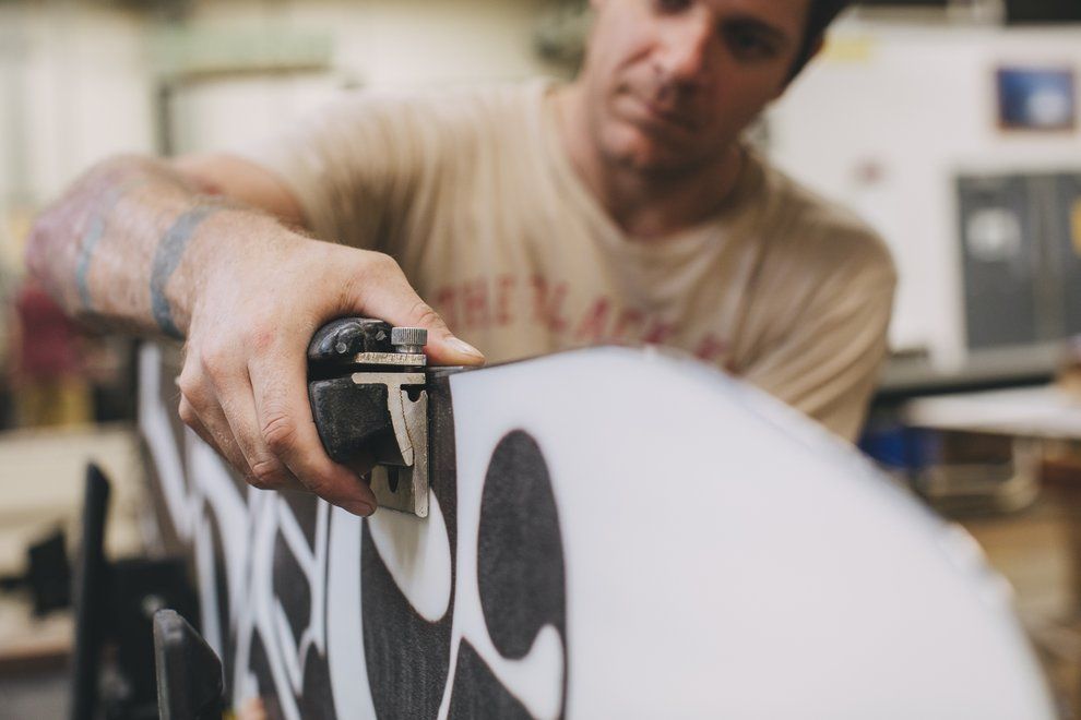 [221229_5519] ENTRETIEN SKI & SNOWBOARD (Affutage Fartage ski)